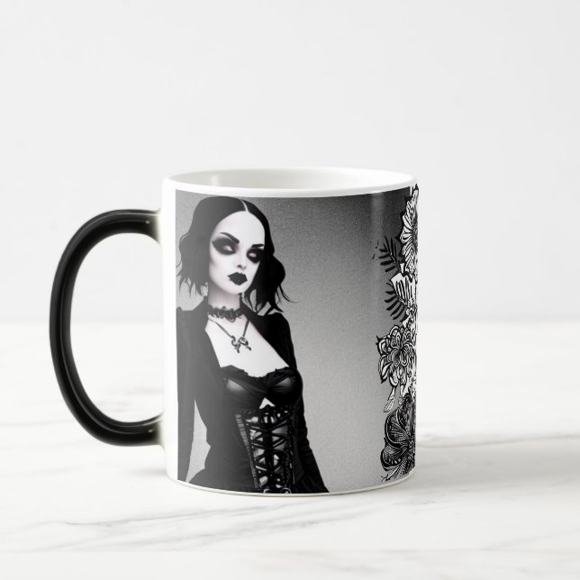 Caneca Mágica Garota Gótica Branca e Negra (Esquerda)