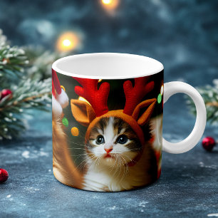 Caneca Mágica Gatinhos bonitos com Papai Noel e chapéus de rena 