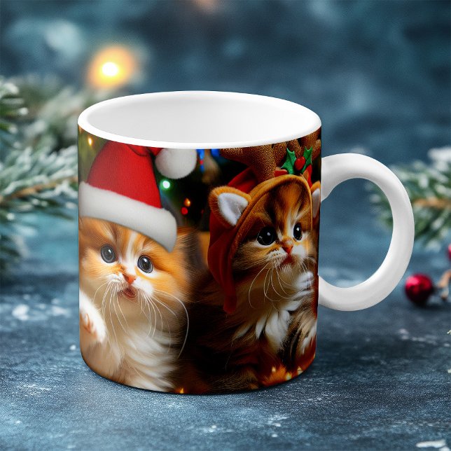 Caneca Mágica Gatinhos bonitos com Papai Noel e chapéus de rena  (Criador carregado)