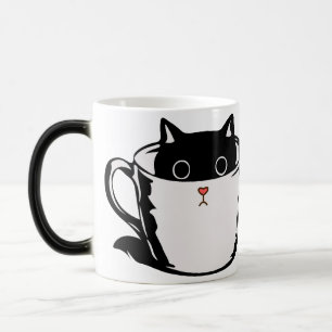 Caneca Mágica Gato preto com nariz vermelho escondido em um copo