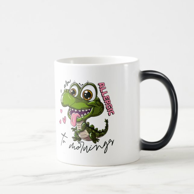 Caneca Mágica Grumpy Dino Mug - "Sou alérgico à manhã" (Direita)