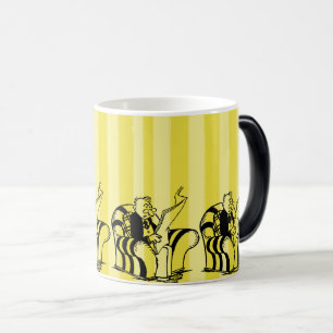Caneca Mágica Homem Engraçado Lendo a Notícia - Leve-o