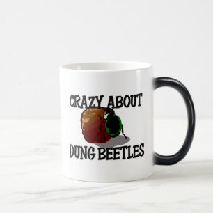 Caneca Mágica Louco sobre besouros de estrume