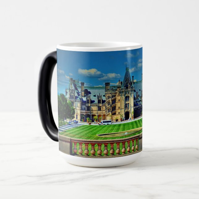Caneca Mágica Mansão (Frente Esquerda)