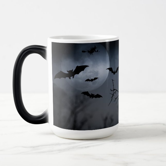 Caneca Mágica Noite de Dia das Bruxas Spooky (Esquerda)