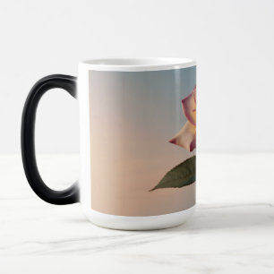 Caneca Mágica Ouro Horário da Cama de Girassol - Arte Floral Que