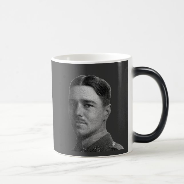 Caneca Mágica Owen - soldado do poeta (Direita)