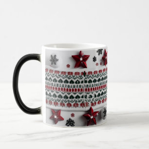 Caneca Mágica Padrão Clássico de Tricô Nórdico Vermelho e Verde
