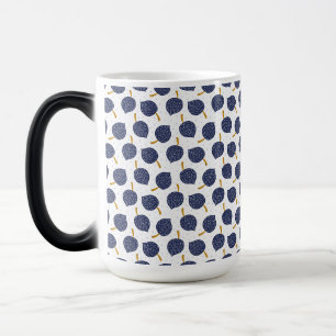 Caneca Mágica Padrão de Fruta da bomba voadora Abstrato azul mar
