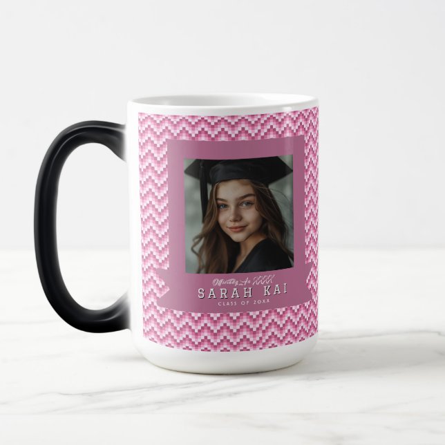 Caneca Mágica Presente de Formatura do Marido com Padrão Geométr (Esquerda)