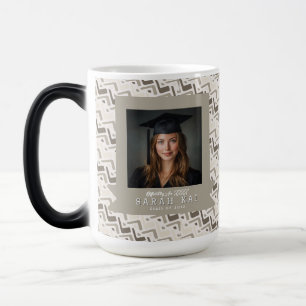 Caneca Mágica Presente de Graduação para Mãe com Estampa Chevron