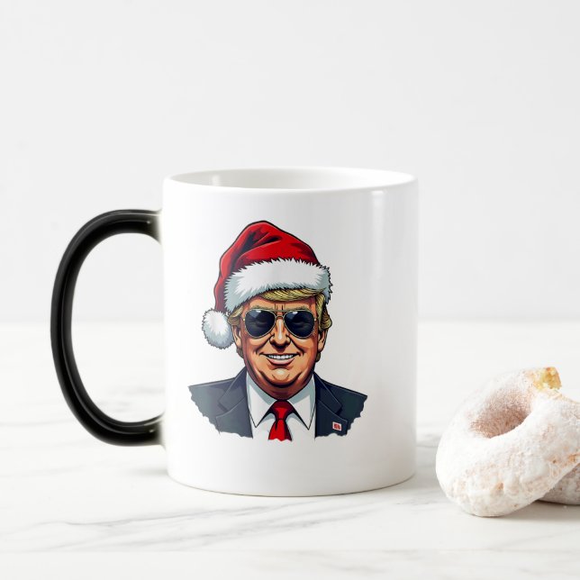 Caneca Mágica Presidente Trump Christmas Retornando a América (Com Donut)