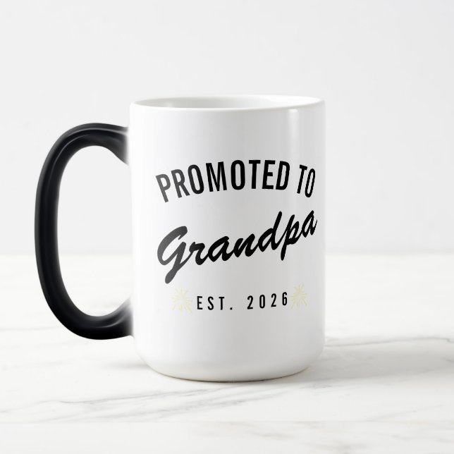 Caneca Mágica Promoted to Grandpa Est. 2026 (Esquerda)
