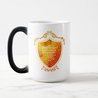 Caneca Mágica Reze A Deus O Dourado Design Morph Mug