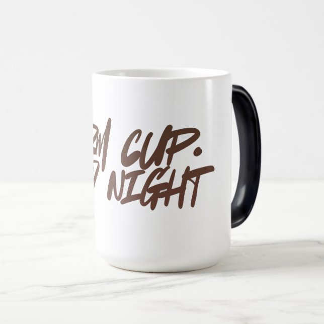 Caneca Mágica Warm Cup • Cold Night — Cozy Winter Ceramic Mug (Frente Esquerda)