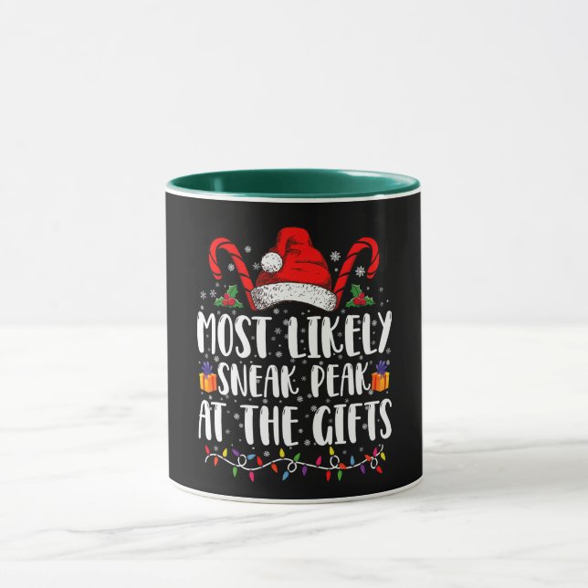 Caneca Mais Propenso a Dar uma Espiada nos Presentes de N (Centro)