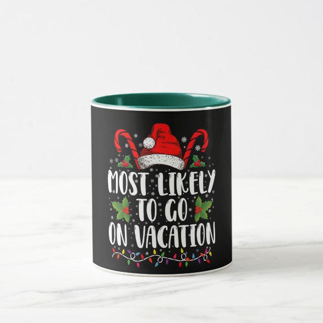Caneca Mais Provável De Ir De Férias Natal Combinando (Centro)