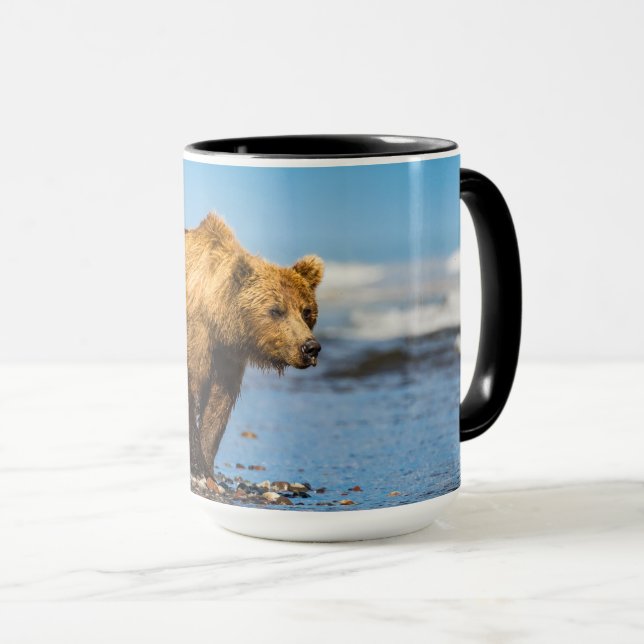 Caneca Mamãe urso observando seus dois filhos (Frente Esquerda)