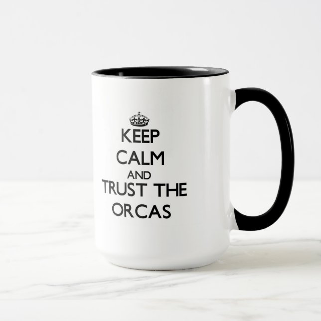 Caneca Mantenha a calma e confie as orcas (Direita)