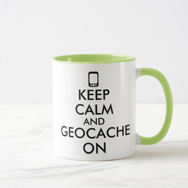 Caneca Mantenha a calma e o Geocache no costume de GPS (Direita)