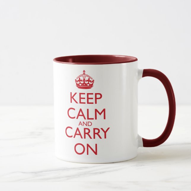 Caneca Mantenha calmo & continue o texto do vermelho da (Direita)