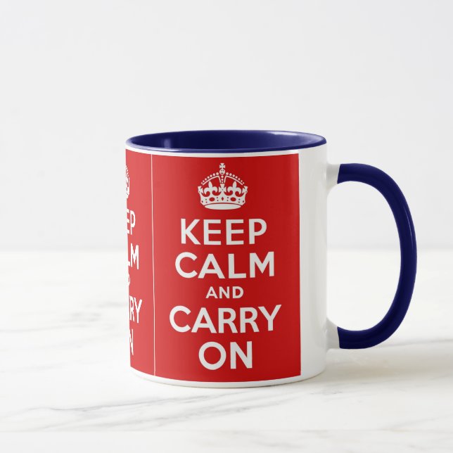Caneca Mantenha calmo e continue a guerra mundial 2 do (Direita)