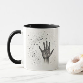 Caneca Mão Cósmica em Galáxia Estelar – S Surrealista