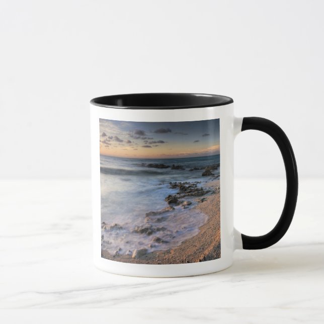 Caneca Mar do Caribe, Ilhas Cayman. Ondas batendo (Direita)