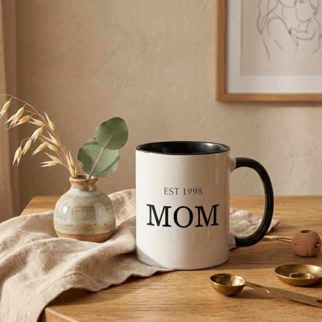 Caneca Marco de Ano de Mãe Estilo Atemporal de Maternidad (Criador carregado)