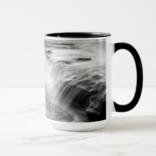 Caneca Maré Alta Na Praia