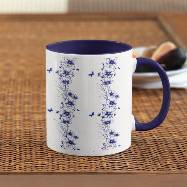 Caneca Mata de café com padrão de flores azuis (Criador carregado)
