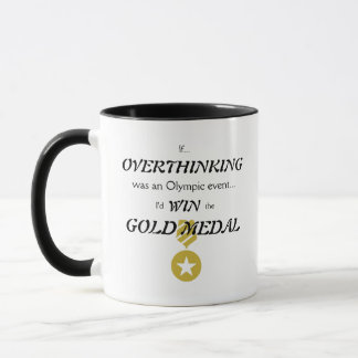 Caneca Medalha Dourada de pensar em excesso