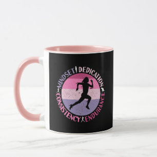Caneca Mentalidade de Corrida - Citação de Resistência de