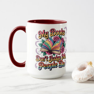 Caneca Meus livros não me julgam...