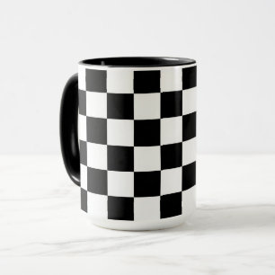 Caneca Minimalista Xadrez Retro – Streetwear Monocromátic