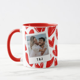 Caneca Modern Red and White Couple Photo Initial 