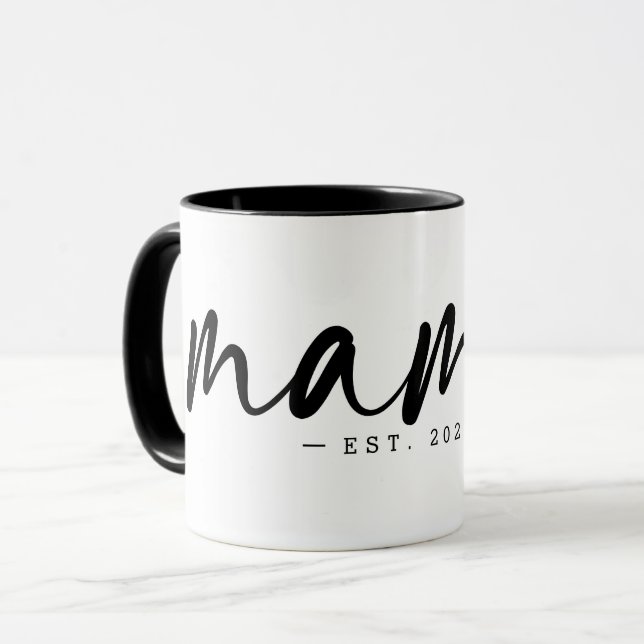 Caneca Moderno Black Est, Texto de Ano MAMA Branco (Frente Esquerda)