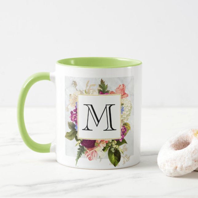 Caneca Monograma de Buquê Floral de Cor de Água Rosa Mode (Com Donut)