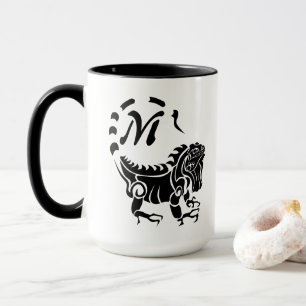 Caneca Monograma de Iguana Tribal