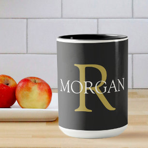 Caneca Monograma e Nome, texto preto, dourado e branco