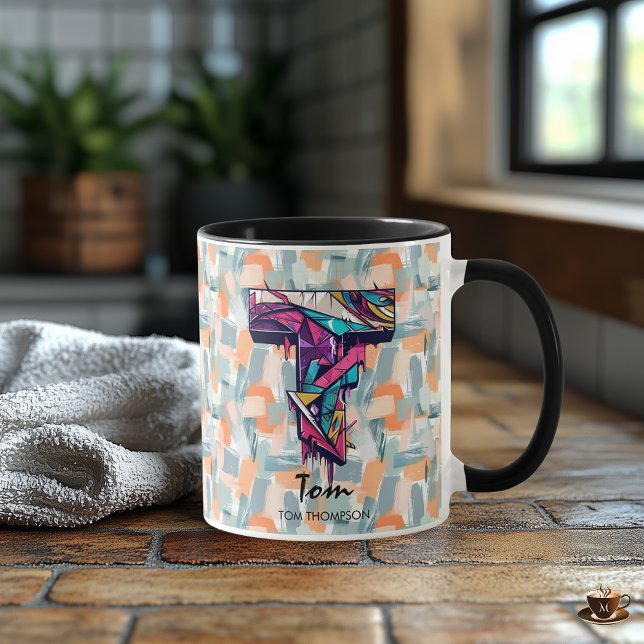 Caneca Monograma Geométrico Vibrado - T para Tom (Criador carregado)