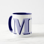 Caneca Monograma inicial moderno minimalista<br><div class="desc">Marinho Azul Minimalista Moderno Monograma Inicial Mug. Crie sua própria caneca personalizada com nome inicial personalizado.</div>