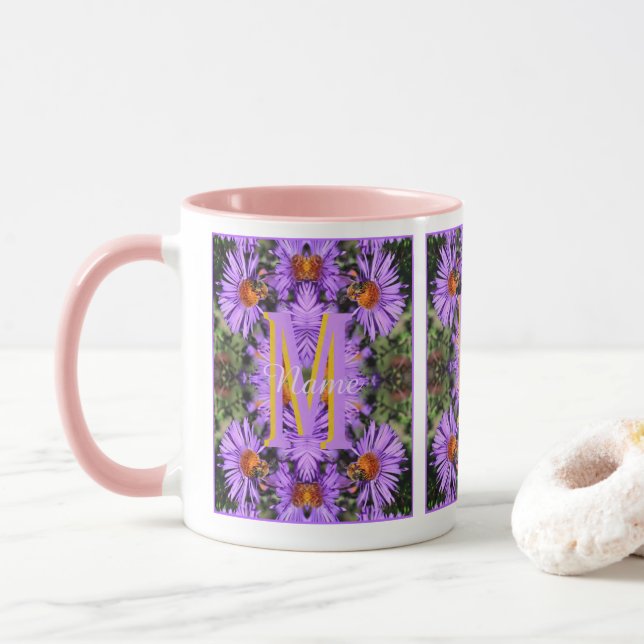 Caneca Monograma Personalizado Inicial Nome Abelha Aster  (Com Donut)