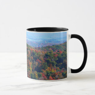 Caneca Montanhas Appalachian em queda
