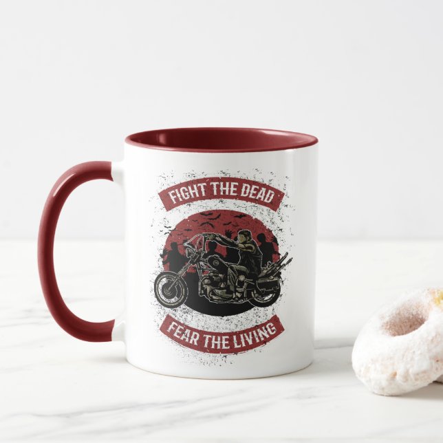 Caneca Motoqueiro Lutador de Zumbi (Com Donut)