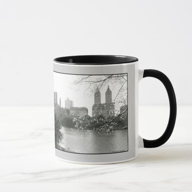 Caneca Mug 'Autumn in NY' (Direita)