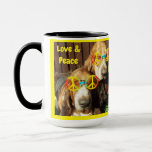 Caneca Mug Basset Hounds Love & Peace