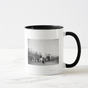Caneca Mulher e menino com o Bullwhackers no trem do boi