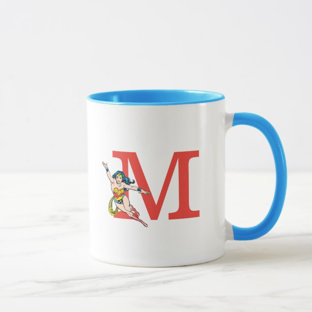 Caneca Mulher Maravilha Voando | Adicionar o seu Monogram (Direita)