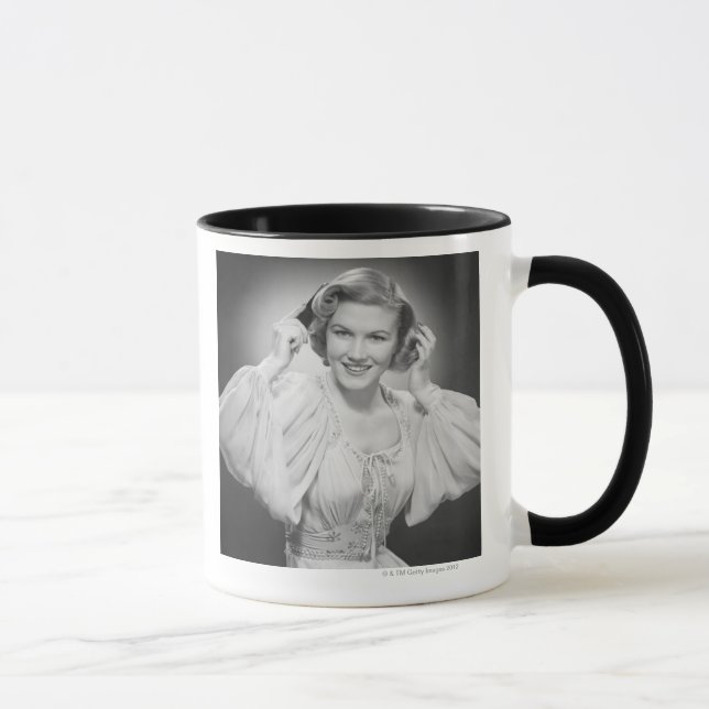 Caneca Mulher no vestido 2 (Direita)